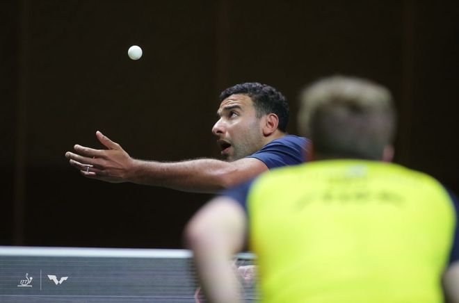 他突然痛苦 他突然痛苦