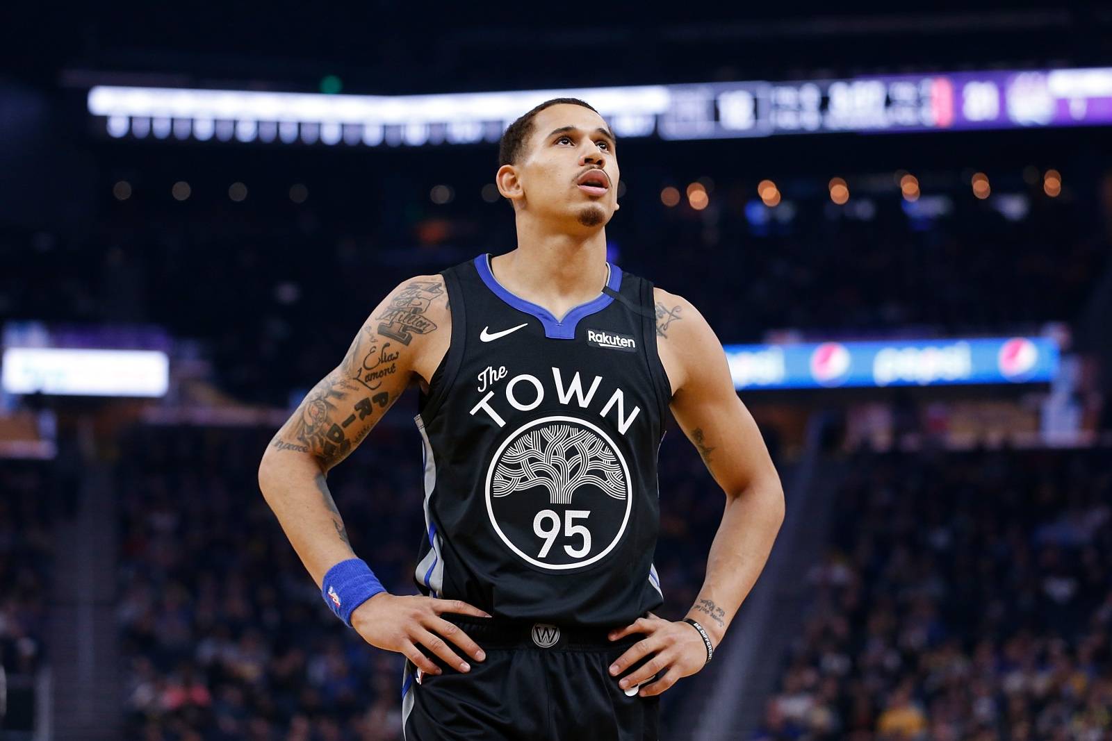 人们不禁反 人们不禁反